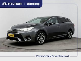 Toyota Avensis Touring Sports 1.8 VVT-i Executive | Climate control | Stoelverwarming | Navigatie |