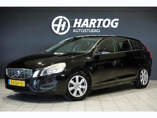 Volvo V60 1.6 DRIVe Kinetic + TREKHAAK / LED / STOELVERWARMING