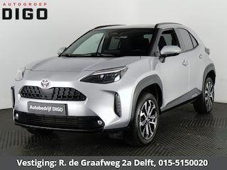 Toyota Yaris Cross 1.5 Hybrid 115 Dynamic Luxury | Stuur- & Stoelverwarming | Apple Carplay & AndroidAUTO | Privacy Glass |