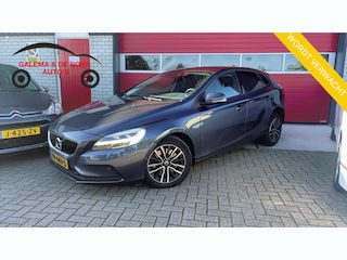 Volvo V40 1.5 T2 Edition+ AUTOMAAT / HARMAN-KARDON / KEYLESS / PANO / CAMERA / STOELVERW / NAVI / CLIMA / NL-AUTO