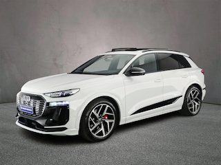Audi Q6 e-tron e-tron SQ6 quattro 100 kWh | Luchtvering | Matrix LED | Panoramadak | Ambient Lichtpakket | 360 Camera | Warmtepomp | Massagestoelen | B&O 3D