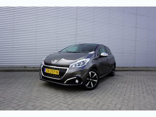 Peugeot 208 1.2 PureTech Tech Edition Climate / Navi / Cruise / Camera / PDC / Carplay / Elektr. ramen / Lm velgen / NAP