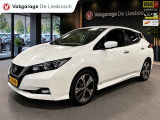 Nissan Leaf N-Connecta 40 kWh / camera / Navigatie / cruisecontrol /boeken/stoelverw