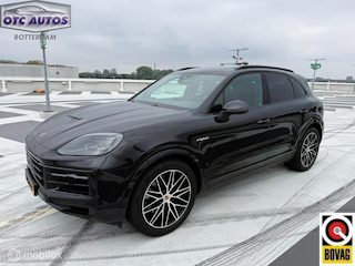 Porsche Cayenne 3.0 E-Hybrid BJ 2025 nieuw model Dealer onderhouden -1e eigenaar