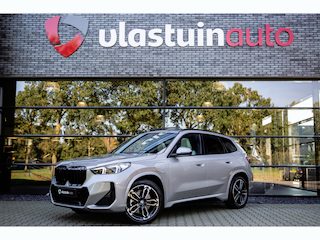 BMW X1 xDrive25e M-sport , Trekhaak, Panoramadak, Harman Kardon, Cruise control, Apple Carplay, Massagestoelen