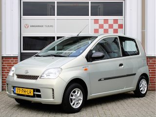 Daihatsu Cuore 1.0-12V Osaka Sport /Achterspoiler/12'LM/Radio/Bekerhouders/NAP!