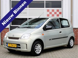 Daihatsu Cuore 1.0-12V Osaka Sport /Achterspoiler/12'LM/Radio/Bekerhouders/NAP!