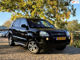 Hyundai Tucson 2.0i Dynamic Executive | Cruise + Airco nu € 2.450,-!!!