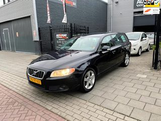 Volvo V70 2.4 D5 Momentum 2e Eigenaar! Trekhaak Airco NAP APK