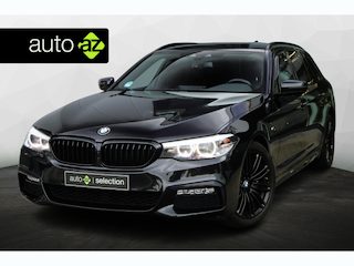 BMW 5-serie Touring 530i High Executive / M-Sport / Stoelverwarming
