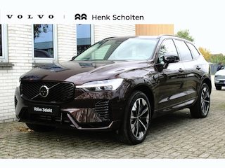 Volvo XC60 T6 Plug-in hybrid AWD Ultra Dark | Luchtvering | Panoramadak | Trekhaak | Verwarmbare voorstoelen, achterbank en stuurwiel | Head-up display | Premium audio by Harman Kardon | 360 graden camera |