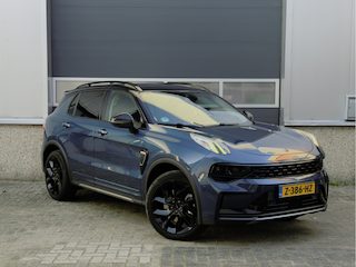 Lynk & Co 01 1.5 Trekhaak, Pano, CarPlay, Rijklaar, 360°, Infinity, Zwarte velgen, Keyless