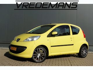 Peugeot 107 1.0-12V XR