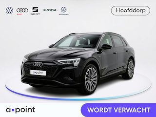 Audi Q8 e-tron 50 quattro S Edition 95 kWh 340pk | Parkeercamera | Elekt. verstelbare voorstoelen met geh. bestuurdersstoel | Stoelverwarming | Adaptive cruise controle | 21 inch Lichtmetalen velgen