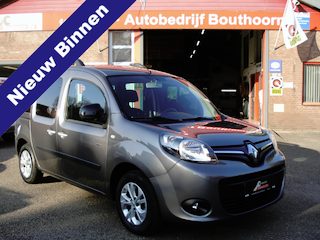Renault Kangoo 1.2 TCe Met rolstoel lift maar kan er ook uit natuurlijk