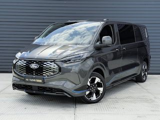 Ford Transit Custom Sport Dubbel Cabine 218 PK 71 kWh | 360 Camera | 230v Stopcontacten | Elek. Verst. Stoelen | Trekhaak!
