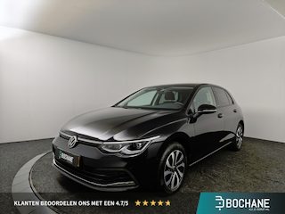 Volkswagen Golf 1.0 eTSI Active | Panoramadak | Trekhaak | Navigatie | Stoelverwarming |