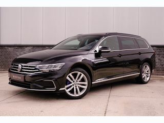 Volkswagen Passat Variant 1.4 TSI PHEV GTE Business | Pano | Carplay | LED | Camera | Navi | LED
