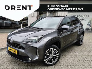 Toyota Yaris Cross 1.5 Hybrid Executive | Trekhaak | Pano | Sensoren v/a | Stoelverwarming | Keyless Entry