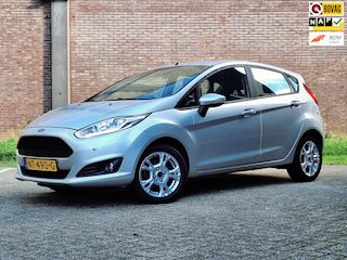 Ford Fiesta 1.0 Style Ultimate Navigatie, Airco, PDC V+A, LM Velgen, Ned. Auto