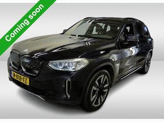 BMW iX3 Executive 80 kWh SOH 98% / Shadow Line / Panoramadak / Leder / Stoelverwarming / Pdc.+Camera / Navigatie / Apk 10-2027
