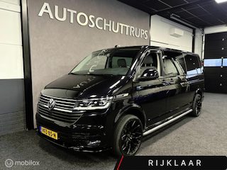 Volkswagen Transporter 2.0 TDI L2H1 150 PK DUBBEL CABINE Highline BULLI 2x SCHUIFDEUR / AUTOMAAT / L2 / GESTOFFEERDE BAK / VIRTUAL DASH / LEDEREN INTERIEUR / 20'' LMV