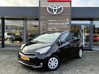 Toyota Verso-S 1.3 VVT-i Aspiration | Automaat | Camera | Trekhaak !!