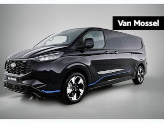 Ford Transit Custom 340 2.5 PHEV L2H1 Sport | DEMO! | Beschikbaar 01-2027 | Adaptieve Cruise | | Inklapbare trekhaak | Stoel/stuurverwarming | Dodehoekdetectie | 19'' Velgen | B&O | Dubbele zijschuifdeur | Striping
