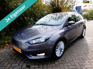 Ford Focus 1.5i 150pk Titanium Automaat Clima Navi Trekhaak 1500kg.