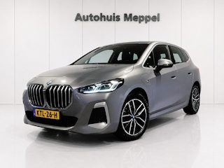 BMW 2-serie Tourer 225e xDrive | M-Sport | PDC | LED | Navigatie | Sportstoelen
