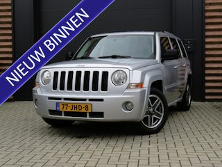Jeep Patriot 2.4 Limited Liberty Automaat AWD Airco Cr-Control Youngtimer