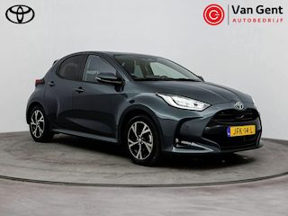 Toyota Yaris 1.5 Hybrid 115 Dynamic | Dodehoek detectie | Parkeersensoren voor/achter | Stoel-/stuurverwarming | Apple Carplay / Android Auto | Keyless | Adaptive Cruise | Clima | Camera | 16 inch