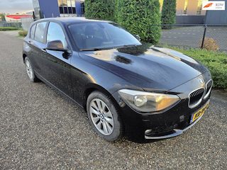 BMW 118D 5-Deurs/2e Eig/Airco/Groot scherm/LM Velgen