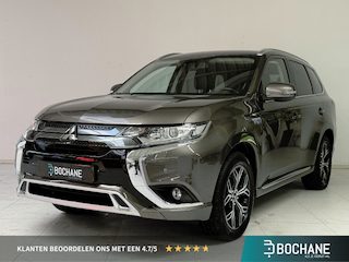 Mitsubishi Outlander 2.4 PHEV Intense | Trekhaak | Camera | Navigatie | Stoelverwarming |