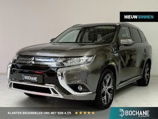 Mitsubishi Outlander 2.4 PHEV Intense | Trekhaak | Camera | Navigatie | Stoelverwarming |