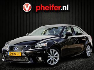 Lexus IS 300h 223pk Aut. Business Line Pro Lederen int./ Elek. stoelen/ Stoelverwarming/ Camera/ DAB+/ Cruise control