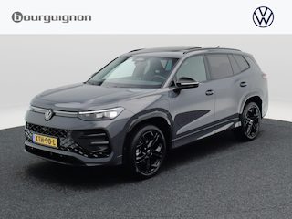 Volkswagen Tayron 1.5 eHybrid R-Line Edition | Trekhaak | Panoramadak | Black Style | Head-up Display |