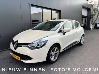 Renault Clio TCe 90 Expression / Navigatie / Airco!
