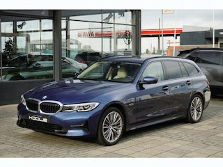 BMW 3-serie Touring 330e High Executive | 94% Soh | PANO | trekhaak | laser