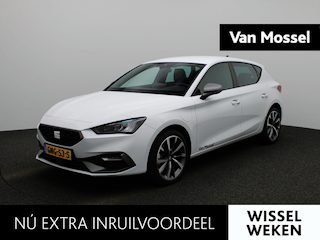 Seat Leon 1.5 TSI e-Hybrid FR PHEV First Edition 204 PK | Automaat | LED Koplampen | Navigatie | Climate Control | Apple Carplay/Android Auto | Achteruitrijcamera | Adaptive Cruise Control | Parkeersensoren | Privacy Glass | Virtual Cockpit | Direct leverbaar! |