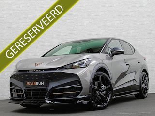 Cupra Tavascan 286pk Lederen Bekleding | Aero-pack | 77 kWh | Sportstoelen | Winter-Pack | Warmtepomp | Verlengde Fabrieksgarantie | 7x Op Voorraad | Adaptive Cruise Control | Nieuw! | 3-Zone Clima | Verwarmde Voorruit | Keyless-Entry | Sfeerverlichting | Stoelverwarming | Carplay | Stuurverwarming | Getint Glas | 19 inch | Lane-Assist | Camera | Draadloos Laden.