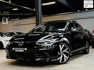 Volkswagen Golf 1.5 eTSI R-Line #Pano/Standkachel/ACC/Stoelverwarming voor en achter