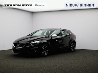 Volvo V40 1.6 T2 R-Design / Trekhaak / Stoelverwarming / Voorruitverwarming / Xenon verlichting