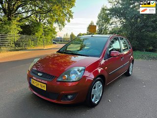 Ford Fiesta 1.4-16V Futura|Airco|Centraal|5deurs|APK|