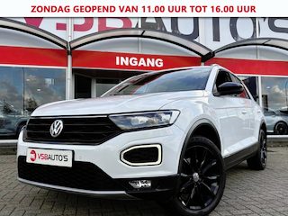 Volkswagen T-Roc 1.5 TSI ACT AUT. 150PK SPORT BUSINESS-R PANO-DAK CAMERA CARPLAY AIRCO LMV PDC