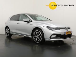 Volkswagen Golf 1.5 eTSi Style Hybrid Mild Automaat 5DRS / PanoramaDak / Navi / Stoelverwarming / Clima