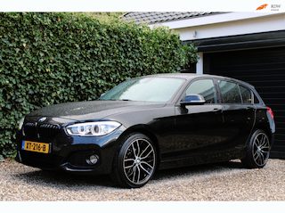 BMW 116d Sport | Automaat | PDC V+A | Stoelverwarming | Cruise control