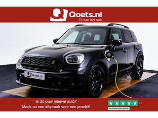 Mini Countryman Cooper S E ALL4 Active Cruise Control - Elektrisch verwarmde/verstelbare stoelen - Comfort acces - Driving Assistant - Head up - Getinte ruiten - Achteruitrijcamera - MINI Navigatiesysteem -