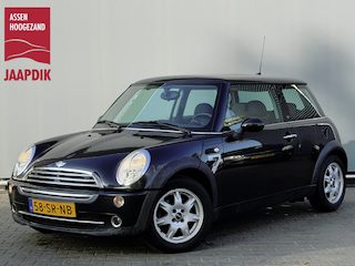 Mini Cabrio 3-Deurs BWJ 2006 | 1.6I 90PK One Seven | AIRCO | LICHTMETAAL | EL PAKKET | LEDEREN STUUR |