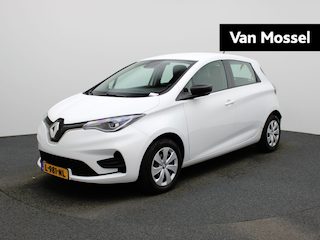 Renault Zoe R110 Life 52 kWh | Incl. Koopaccu | Full-Map Navigatie | PDC Achter | Keyless | LED-Verlichting | Climate Control | Cruise Control & Snelheidsbegrenzer | Automatische Verlichting | Apple Carplay & Android Auto